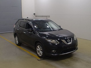 2015 NISSAN X-TRAIL